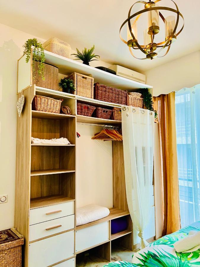 Endless Stunning Mediterranean Sea Views Promenade Des Anglais Nisa Exterior foto